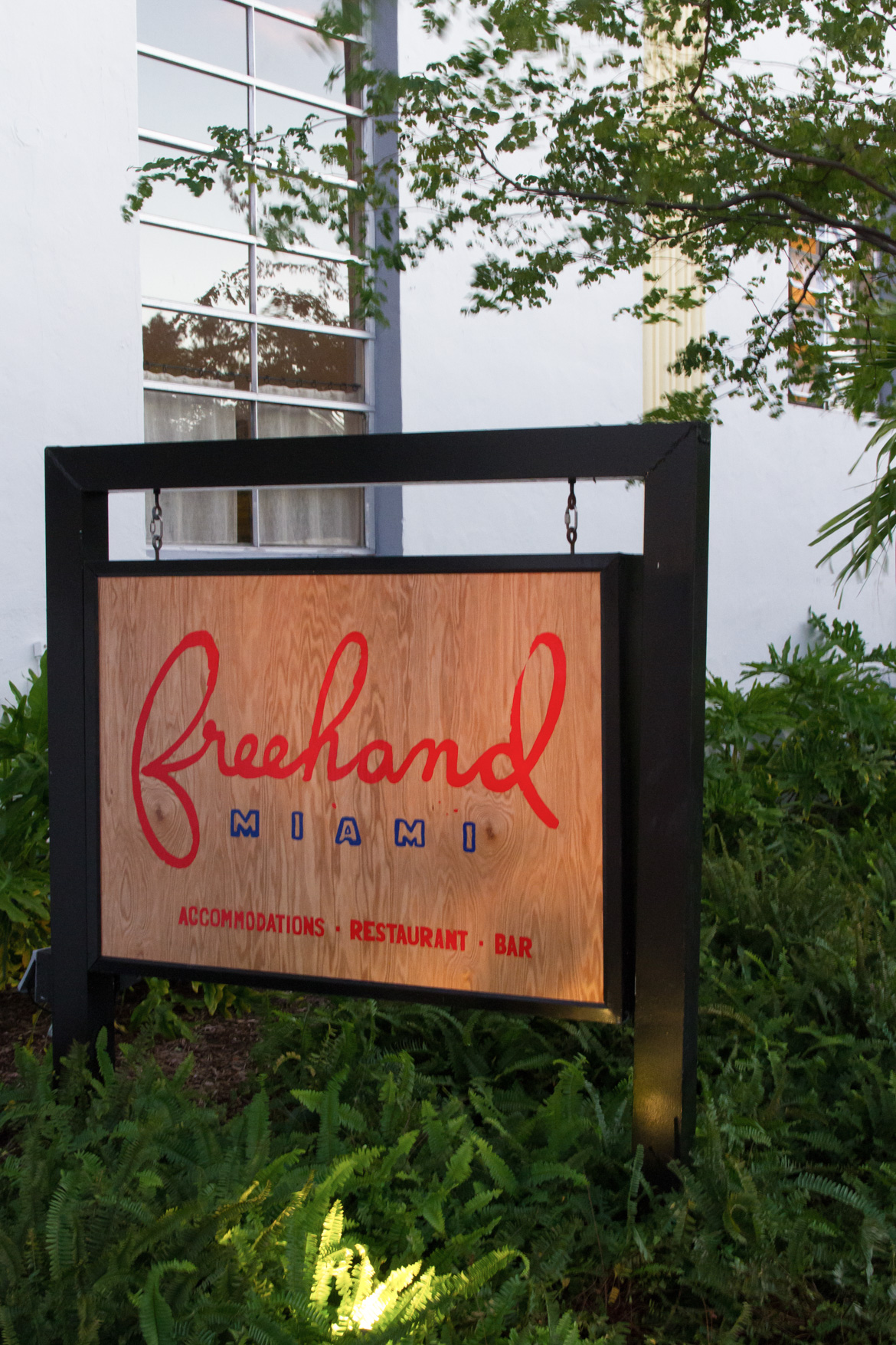 TRAVEL-Miami-Freehand-1